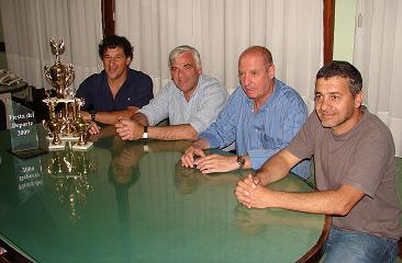 Gustavo Santilli, Intendente Walter Battistella, Raúl Mascheroni y Javier Sampietro.